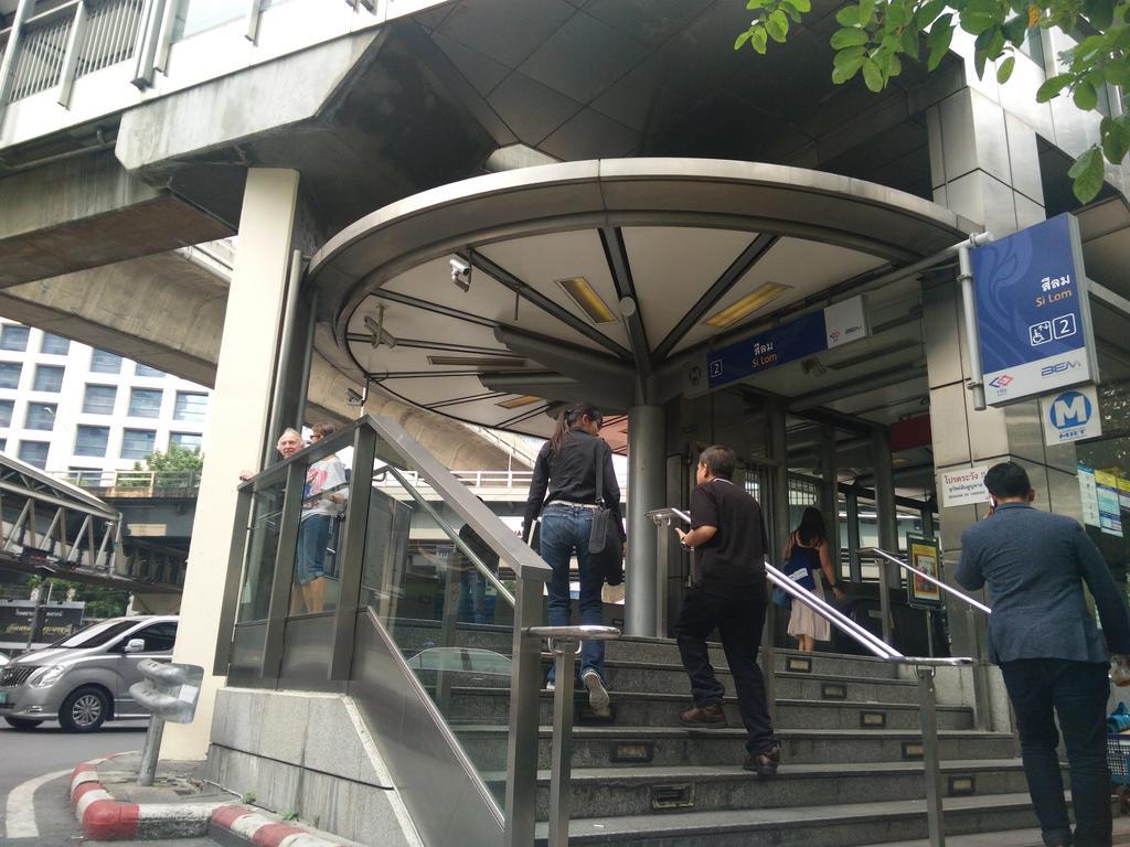 D Varee Xpress Pula Silom, Bangkok Exterior foto